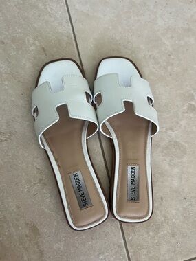 Steve Madden White Leather H-Cut Slide Mules